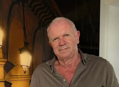 Wie is de partner van Roddelkoning Evert Santegoeds